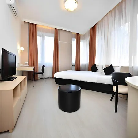 Zoya Simge Istanbul